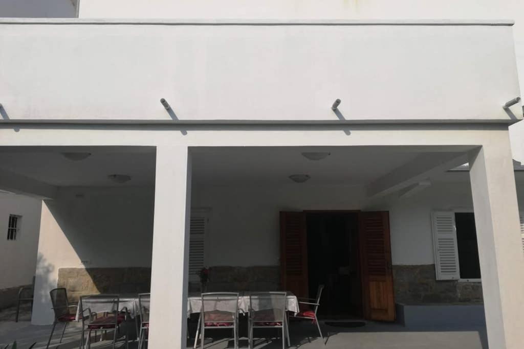 Ribaric Villa Banjol Exterior photo